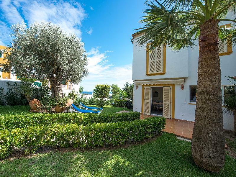 Ona Aucanada Apart-hotel 3*